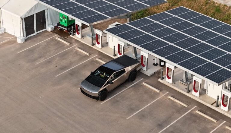 Glimpses Of The New Cybertruck: What'S Brewing At Gigafactory Texas?