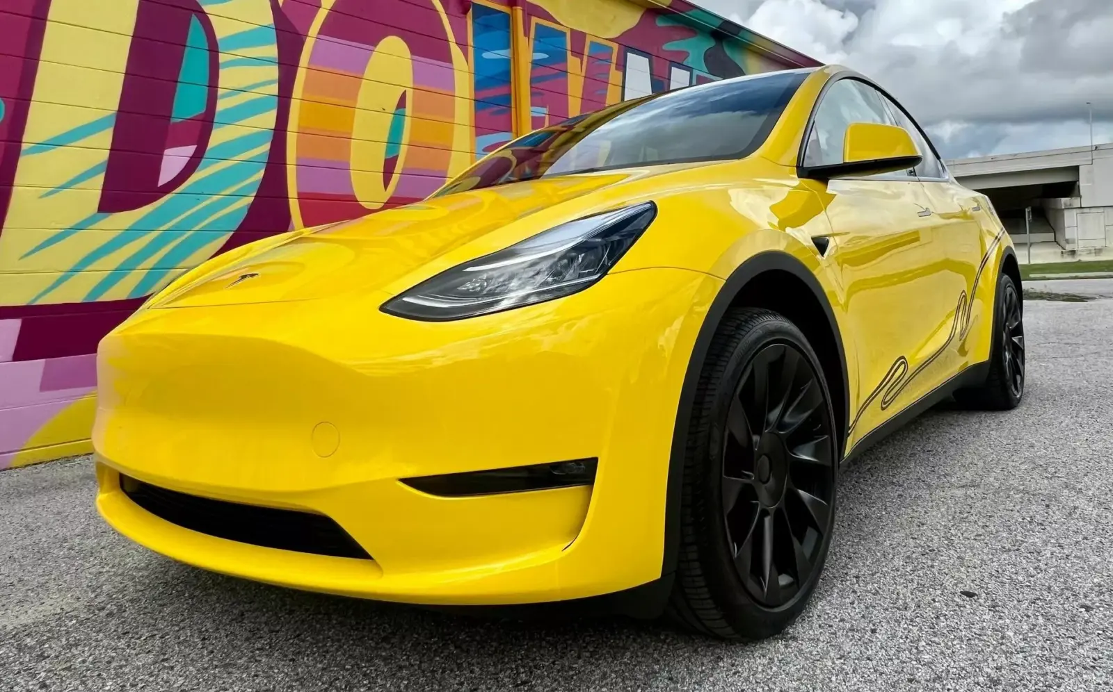 Tesla Model Y: Tampa'S New Taxi Trend