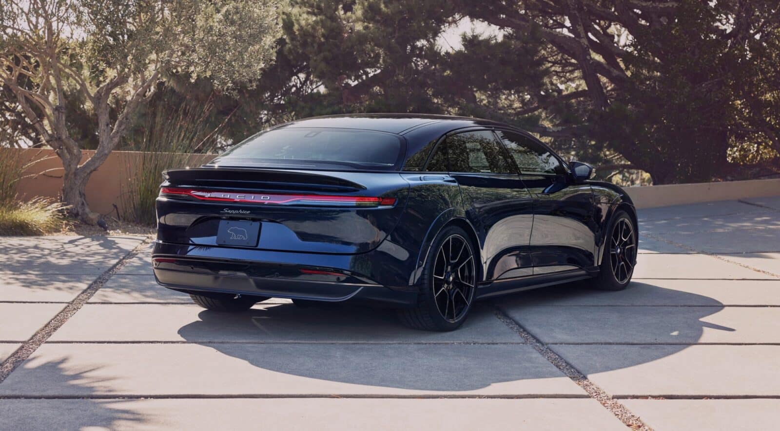 Lucid Air Sapphire: The $250K Electric Sedan That Outshines All Others
