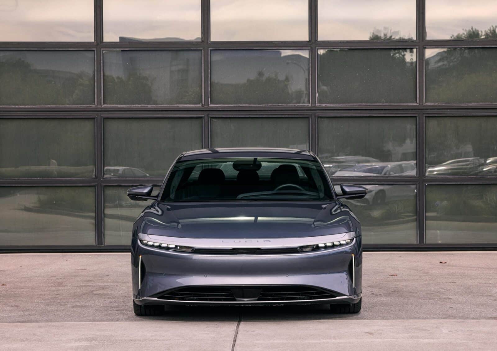 Lucid Ceo Touts Air'S Efficiency Lead, Sparks Ev Industry Debate