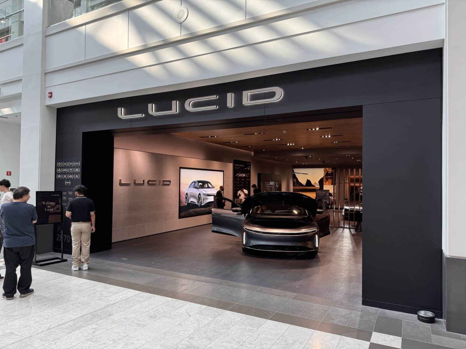 Lucid Ceo Touts Air'S Efficiency Lead, Sparks Ev Industry Debate