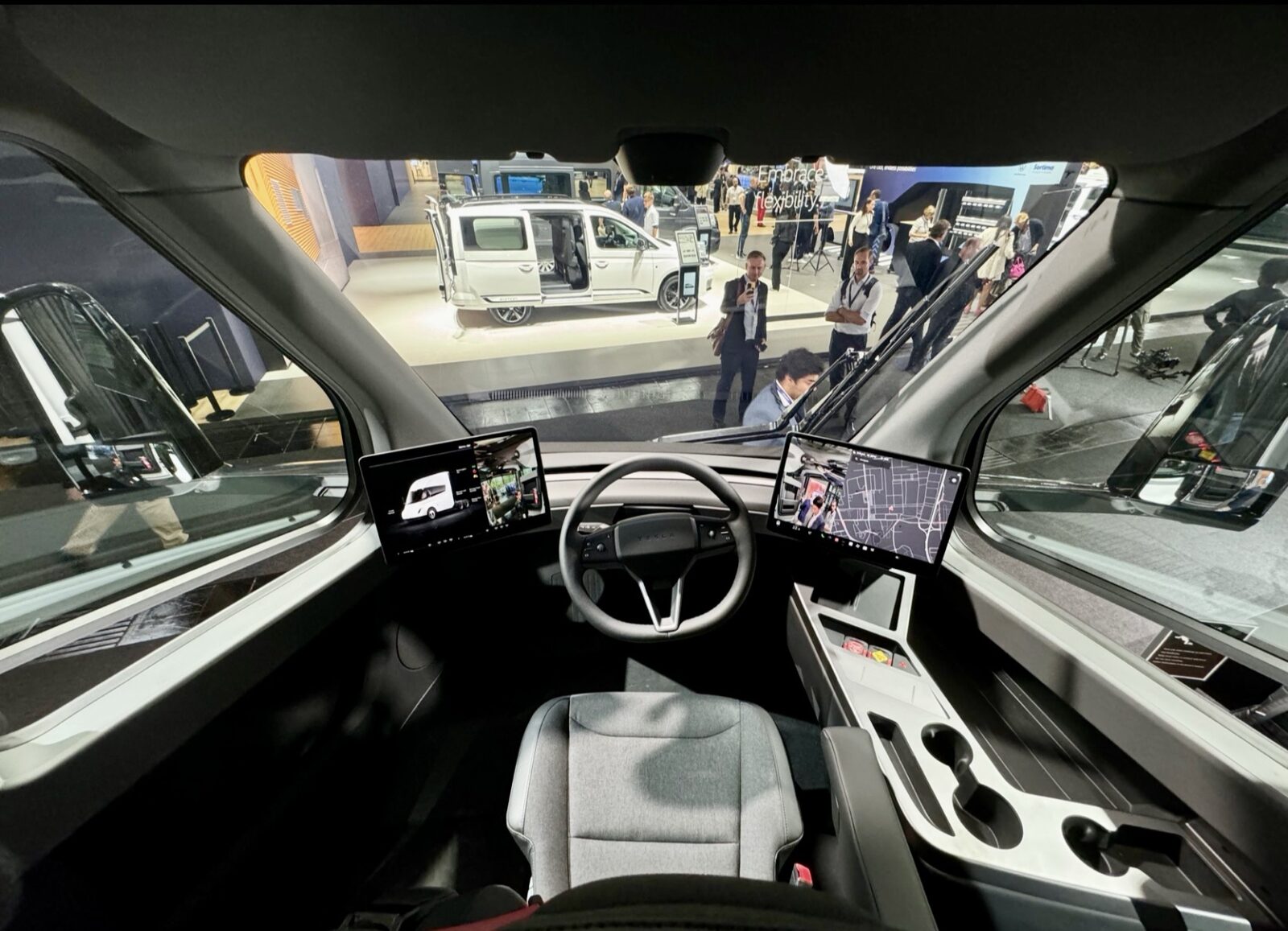 Tesla Semi Makes Its European Debut: Ready For The Roads