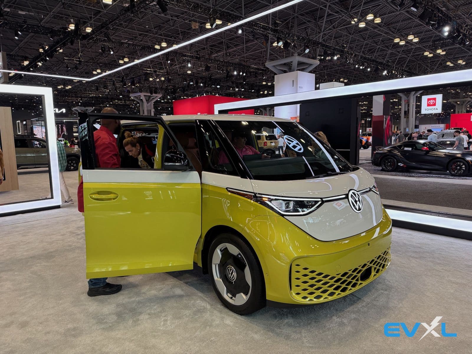 Trump'S Tariffs Threaten Ev Price Hikes, But Tesla And Vw Gain Edge With U.s. Production