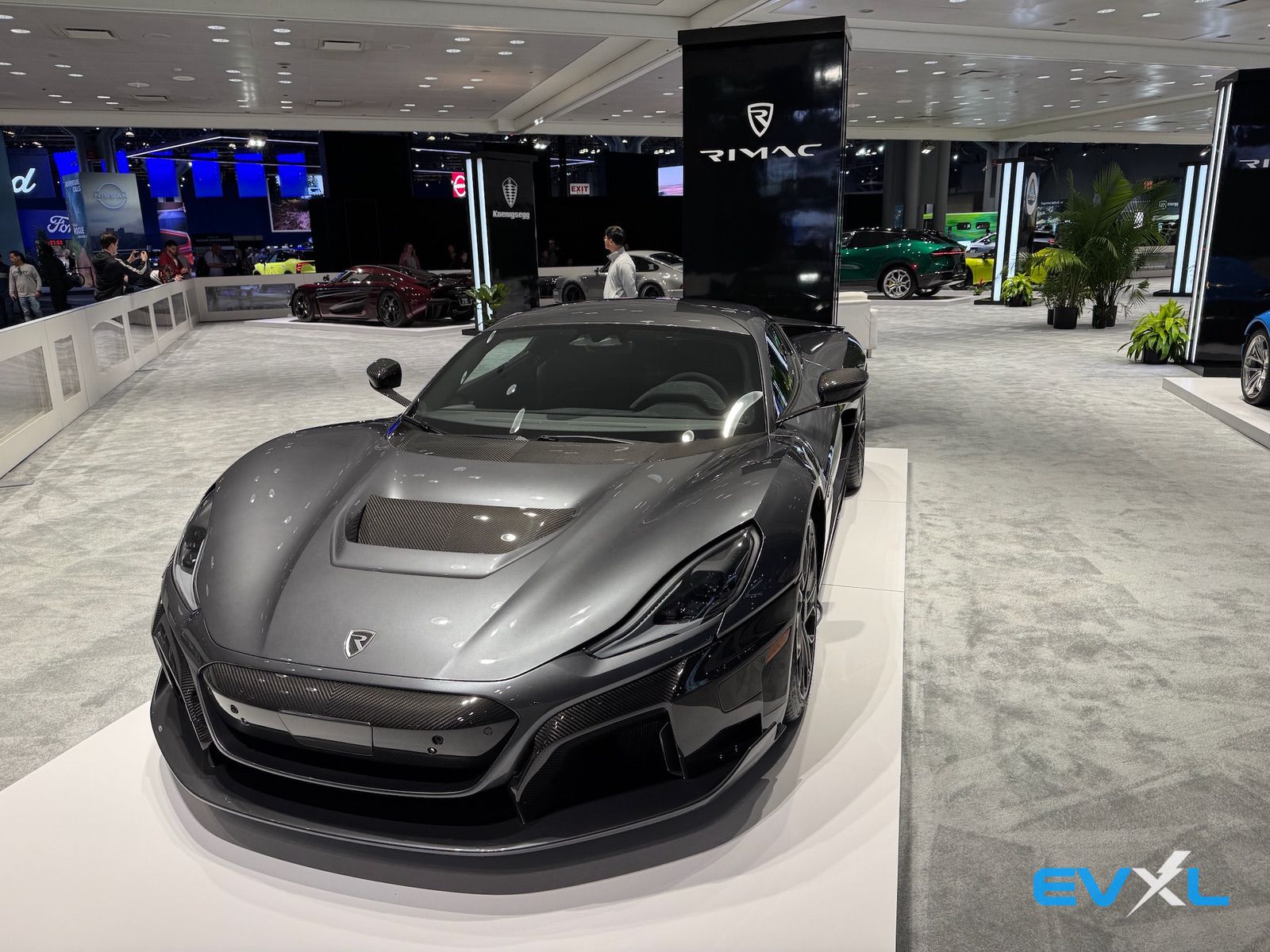 Ev Buyers Hesitate As Costs And Charging Woes Persist In 2025
