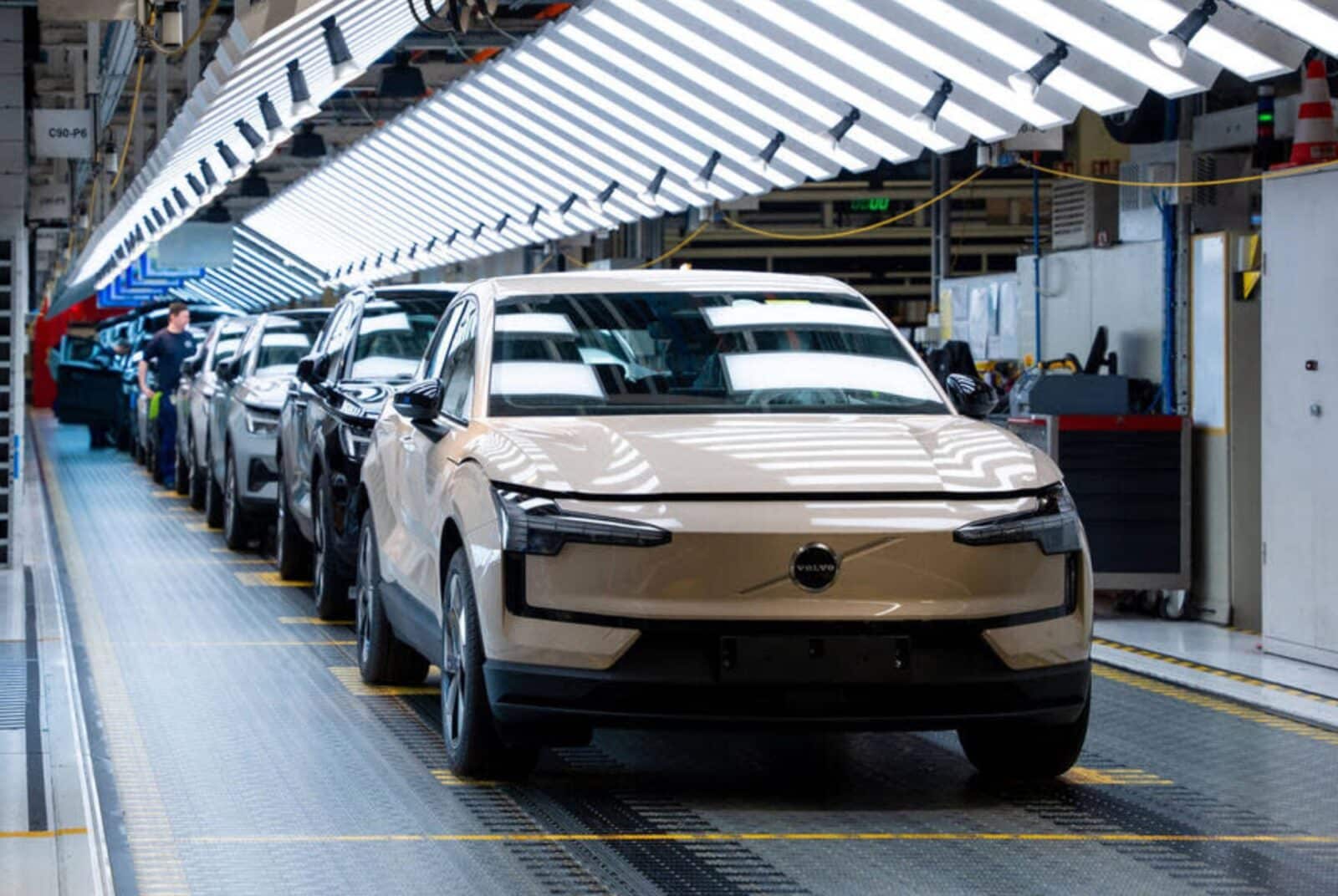 Volvo Ex30’S European Pivot: Ghent Production Shields Suv From Tariffs, Boosts Ev Resilience