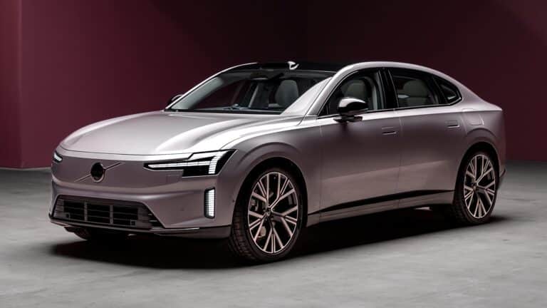 Volvo’s Electric Vehicle Sales Plummet 32% In April: A Wake-Up Call For The Ev Industry