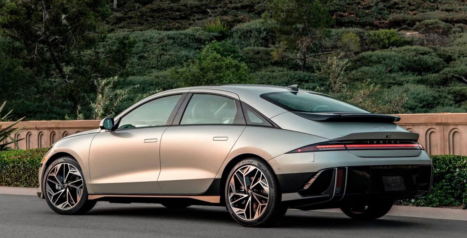 Hyundai Delays $730M Hypercasting Plant Amid Ev Demand Dip And U.s. Tariffs