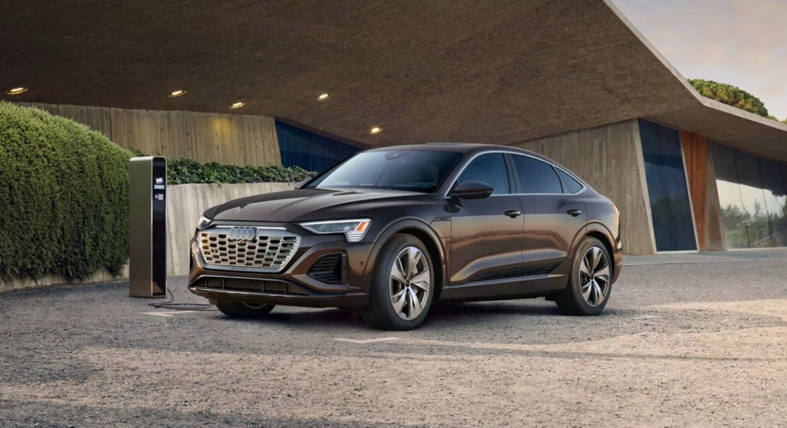 Audi Q8 E-Tron Discontinued In 2025, Successor Planned For Ev Enthusiasts