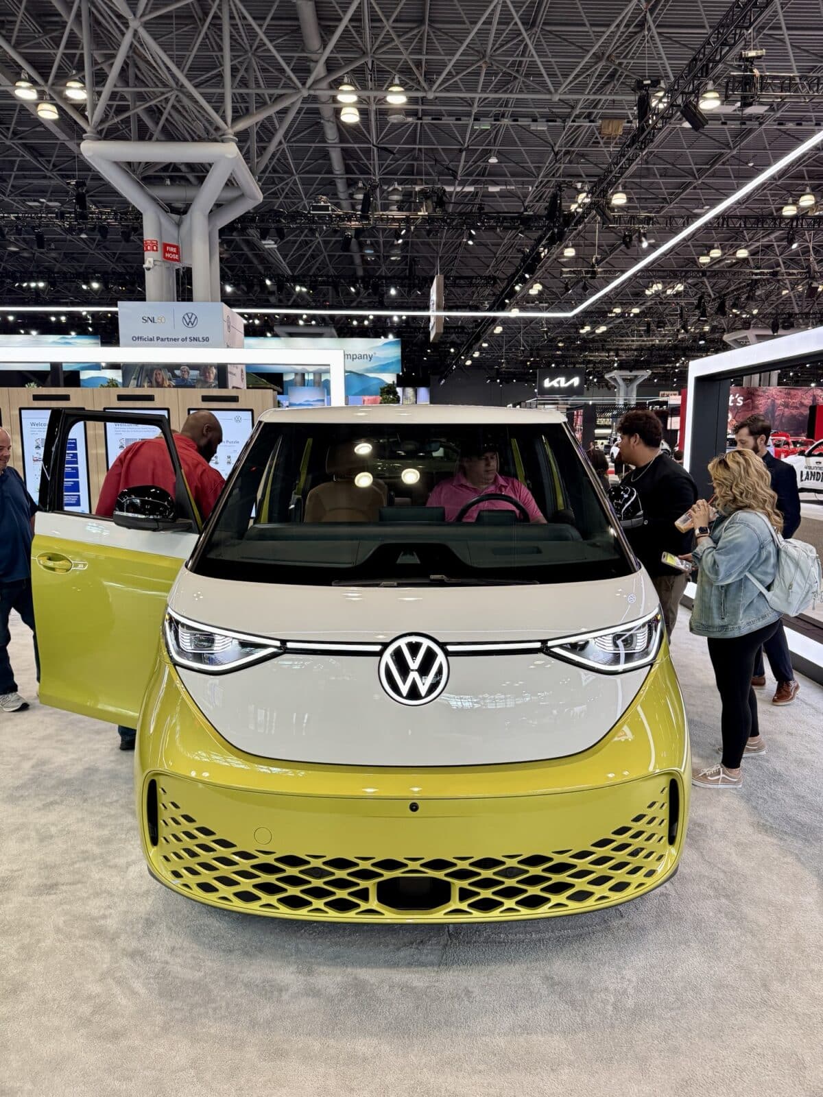 Volkswagen Id.buzz Struggles In Us Ev Market Due To High Costs And Design Issues