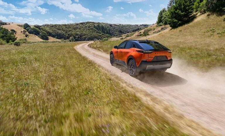 2026 Subaru Uncharted Ev Debuts With Front-Wheel Drive And Over 300 Miles Of Range