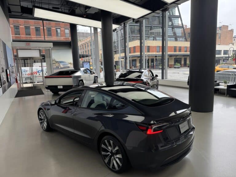 Tesla Expands Direct Rentals To 5 Cities: $60/Day Includes Fsd &Amp; Supercharging