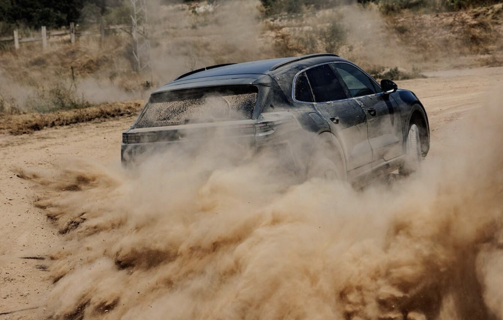 Porsche Cayenne Ev Prototype Promises Nearly 1000 Hp, 400-Kw Charging For 2026 2 Porsche Cayenne Ev Prototype Promises Nearly 1000 Hp, 400-Kw Charging For 2026