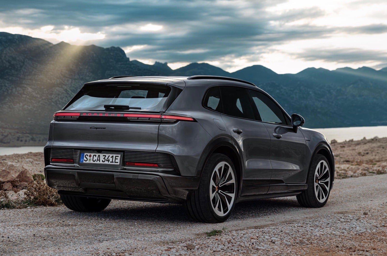 Porsche Bets On $165,000 Electric Cayenne Weeks After Declaring Luxury Ev Pricing Model Broken