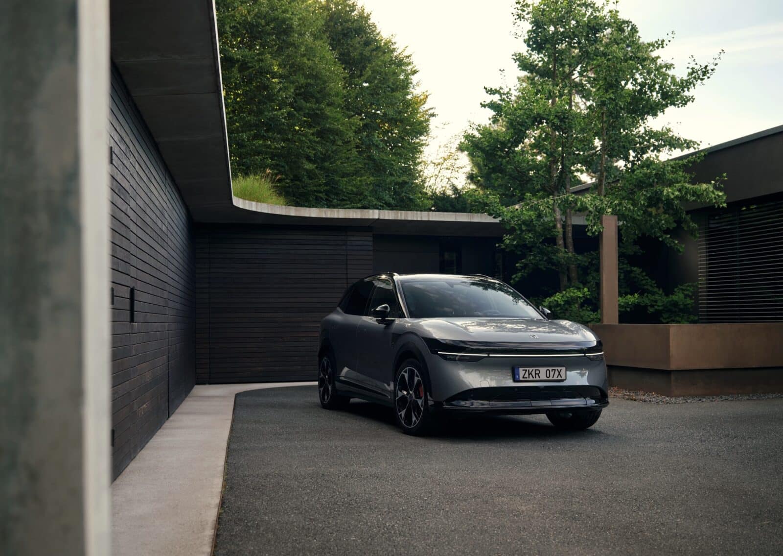 Zeekr Launches In Germany With Three Evs That Undercut Bmw And Mercedes