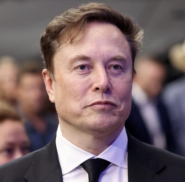 Elon Musk'S Epstein Emails Contradict His Public Narrative, Putting Tesla'S Board Under Fresh Scrutiny