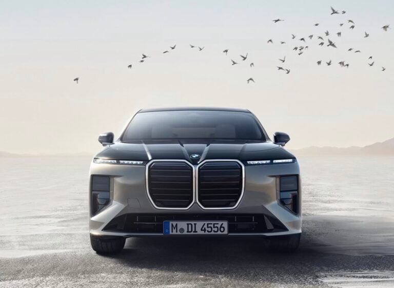 Bmw I7 Facelift Debuts In Beijing With Rimac Gen6 Battery, But Stays On 400-Volt Architecture