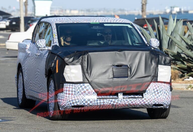 Ford'S $30,000 Ev Pickup Breaks Cover In Long Beach, Far From The Detroit Roads Ford Flagged
